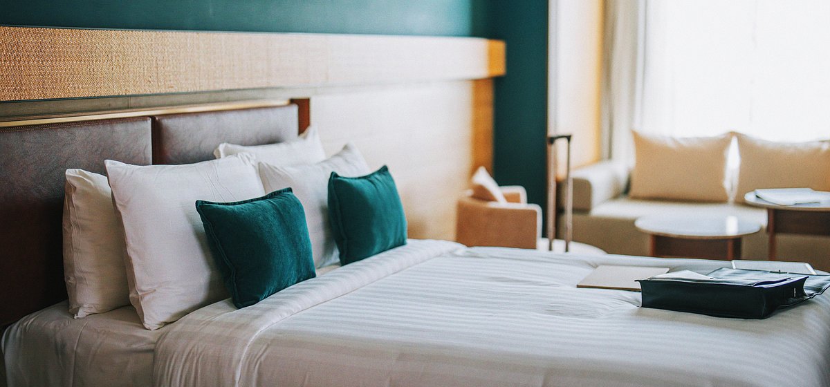 Top Affordable Hotels in Hong Kong for Budget Travelers